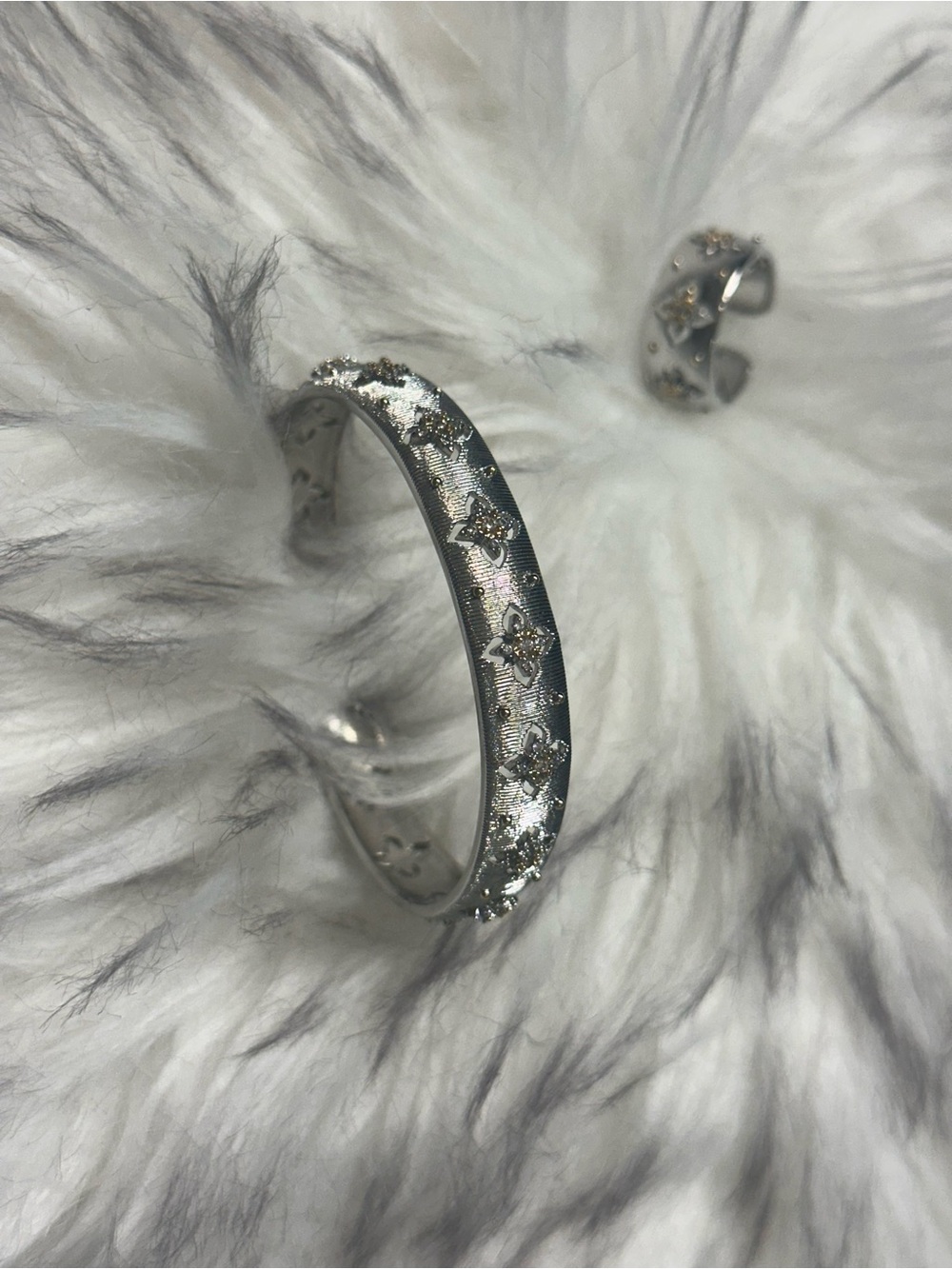 Macri style Silver Cuff Bracelet with Ring